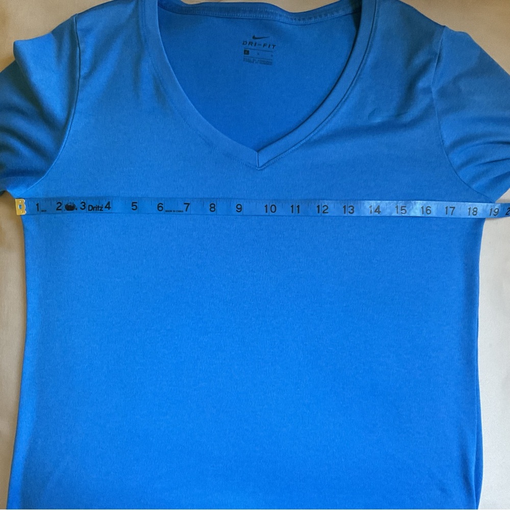Nike Dri-Fit Long Sleeve Shirt Women’s Large - Picture 7 of 7